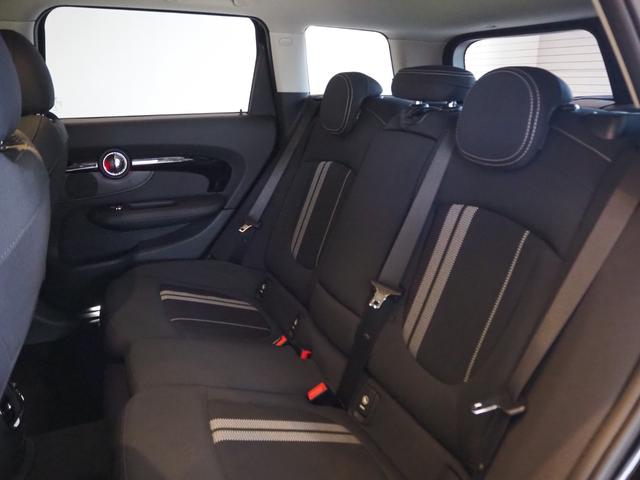 ＭＩＮＩ クーパーＳ　クラブマン　オール４　ペッパーパッケージ　１７インチアロイホイール　アクティブクルーズコントロール　純正ナビゲーション　リアビューカメラ　フロント＆リアＰＤＣ　ＬＥＤヘッドライト　禁煙車（38枚目）