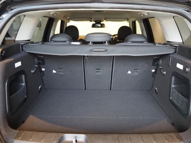 ＭＩＮＩ クーパーＳ　クラブマン　オール４　ペッパーパッケージ　１７インチアロイホイール　アクティブクルーズコントロール　純正ナビゲーション　リアビューカメラ　フロント＆リアＰＤＣ　ＬＥＤヘッドライト　禁煙車（39枚目）