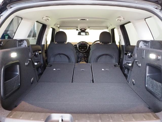 ＭＩＮＩ クーパーＳ　クラブマン　オール４　ペッパーパッケージ　１７インチアロイホイール　アクティブクルーズコントロール　純正ナビゲーション　リアビューカメラ　フロント＆リアＰＤＣ　ＬＥＤヘッドライト　禁煙車（42枚目）