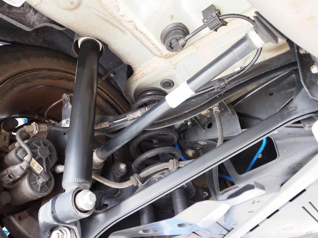 ＭＩＮＩ クーパーＳ　クラブマン　オール４　ペッパーパッケージ　１７インチアロイホイール　アクティブクルーズコントロール　純正ナビゲーション　リアビューカメラ　フロント＆リアＰＤＣ　ＬＥＤヘッドライト　禁煙車（60枚目）