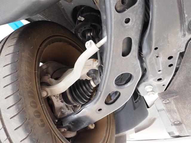 ＭＩＮＩ クーパーＳ　クラブマン　オール４　ペッパーパッケージ　１７インチアロイホイール　アクティブクルーズコントロール　純正ナビゲーション　リアビューカメラ　フロント＆リアＰＤＣ　ＬＥＤヘッドライト　禁煙車（63枚目）