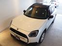 ＭＩＮＩ カントリーマンＤ　クラシック・トリム　Ｍパッケージ・ハーマンカードン・メモリ付パワーシート・純正ナビ・ワイヤレス充電・ミラー型ＥＴＣ・サラウンドビューカメラ・電動リアゲート・シート＆ステアヒーター・１８インチホイール・禁煙車（8枚目）