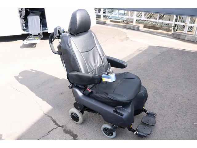 ZS 福祉車両 脱着サイドリフト ジョイスティック 4WD(5枚目)
