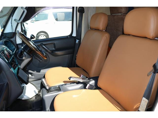 キャンピングカー AZ-MAX ラクーン 4WD リアベッドタイプ ソーラーパネル ツインサブバッテリー 走行充電 外部電源 インバーター300W LED照明 カロメモリーナビ ワンセグ バックカメラ(39枚目)