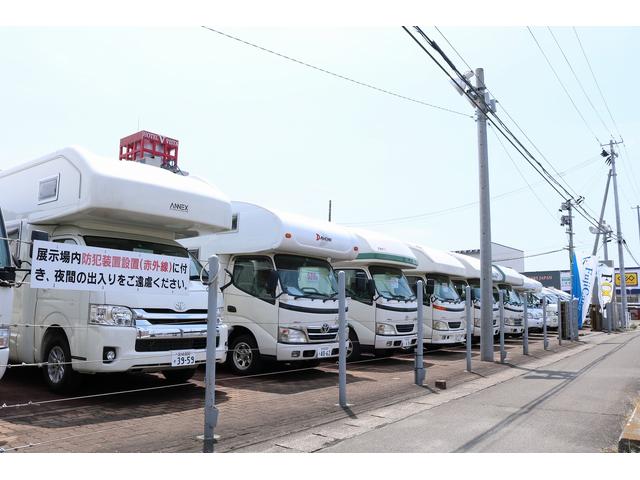 キャンピングカー ファーストカスタム リモギンガ 2WD 冷蔵庫 シンク コンロ FFヒーター 電子レンジ サブバッテリー 走行充電 外部充電 LED照明 社外HDDナビ 地デジ バックカメラ(48枚目)