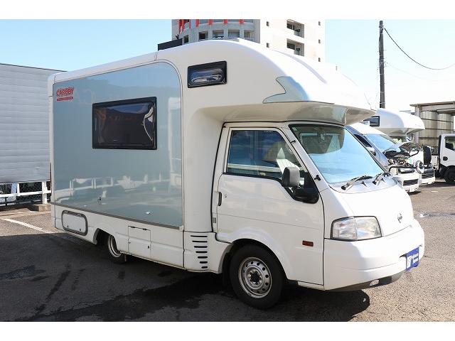 バネットトラック  キャンピングカー キャブコン 東和モータース カービィR2B 4WD ベバストFFヒーター シングルサブバッテリー 走行充電 冷蔵庫 シンク 外部電源 常設2段ベッドレイアウト(54枚目)