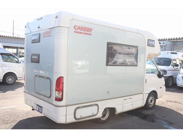 バネットトラック  キャンピングカー キャブコン 東和モータース カービィR2B 4WD ベバストFFヒーター シングルサブバッテリー 走行充電 冷蔵庫 シンク 外部電源 常設2段ベッドレイアウト(56枚目)
