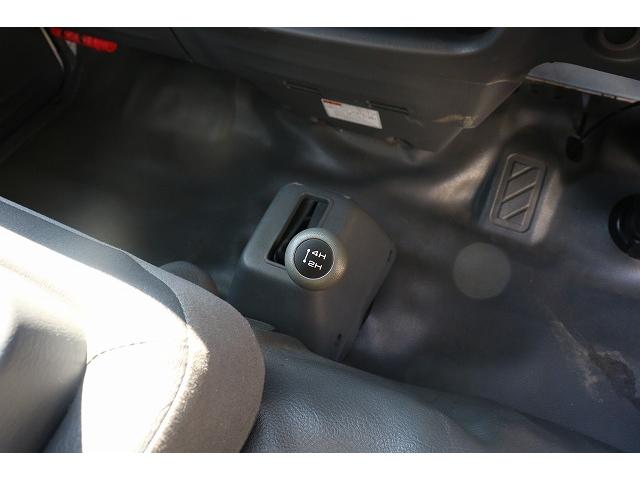 バネットトラック  キャンピングカー キャブコン 東和モータース カービィR2B 4WD ベバストFFヒーター シングルサブバッテリー 走行充電 冷蔵庫 シンク 外部電源 常設2段ベッドレイアウト(73枚目)