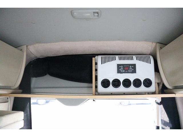 ハイエースバン キャンピングカー バンコン ホワイトハウス コンパスドルク FFヒーター DCクーラー マックスファン インバーター 冷蔵庫 リチウムイオンバッテリー 電子レンジ 外部充電(37枚目)