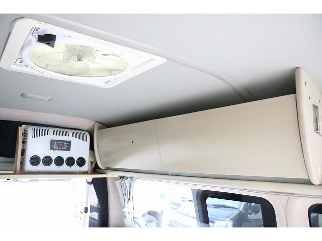 ハイエースバン キャンピングカー バンコン ホワイトハウス コンパスドルク FFヒーター DCクーラー マックスファン インバーター 冷蔵庫 リチウムイオンバッテリー 電子レンジ 外部充電(39枚目)