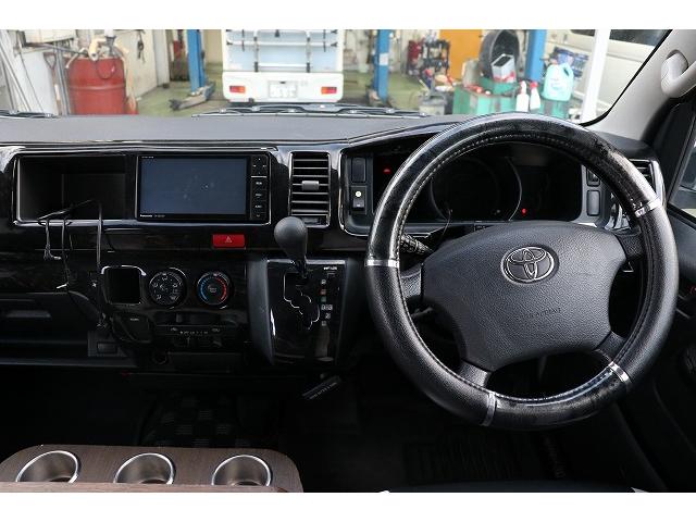 ハイエースバン キャンピングカー バンコン ホワイトハウス コンパスドルク FFヒーター DCクーラー マックスファン インバーター 冷蔵庫 リチウムイオンバッテリー 電子レンジ 外部充電(63枚目)