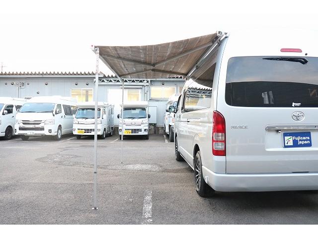 ハイエースバン キャンピングカー バンコン ホワイトハウス コンパスドルク FFヒーター DCクーラー マックスファン インバーター 冷蔵庫 リチウムイオンバッテリー 電子レンジ 外部充電(76枚目)