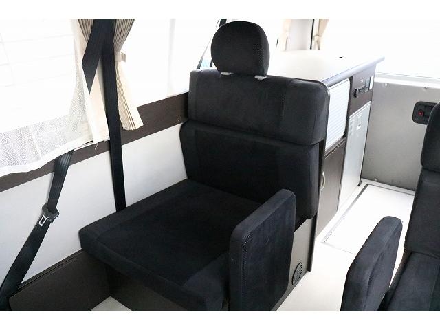 当社新車キャンピングカー☆ＦＯＣＳ☆輸入新車トレーラー、バンコン、バスコン、キャブコン、トラキャン、フルコン、軽キャンパー等、豊富な在庫からお客様にピッタリの車輌を専門アドバイザーがご紹介致します。