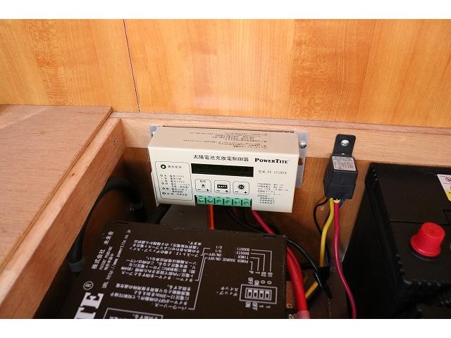 カムロード 　キャンピングカー　キャブコン　バンテック　ジル４８０スキップ　家庭用エアコン　トリプルサブバッテリー　ソーラーパネル　ＦＦヒーター　走行充電　外部充電　１５００Ｗインバーター　冷蔵庫　電子レンジ（37枚目）