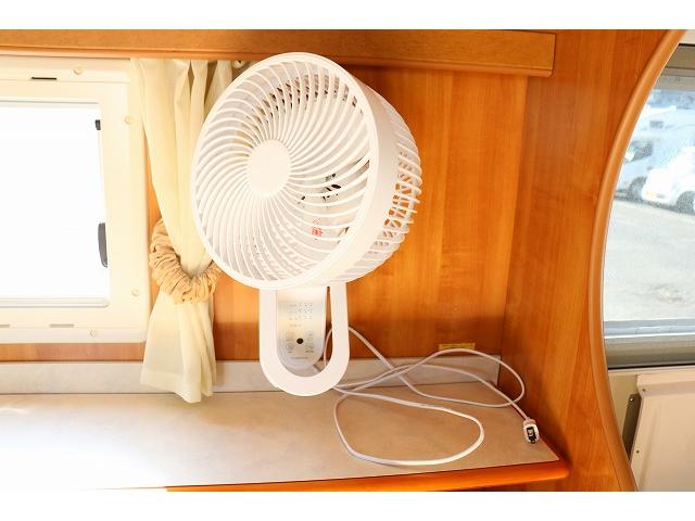 カムロード 　キャンピングカー　キャブコン　バンテック　ジル４８０スキップ　家庭用エアコン　トリプルサブバッテリー　ソーラーパネル　ＦＦヒーター　走行充電　外部充電　１５００Ｗインバーター　冷蔵庫　電子レンジ（39枚目）