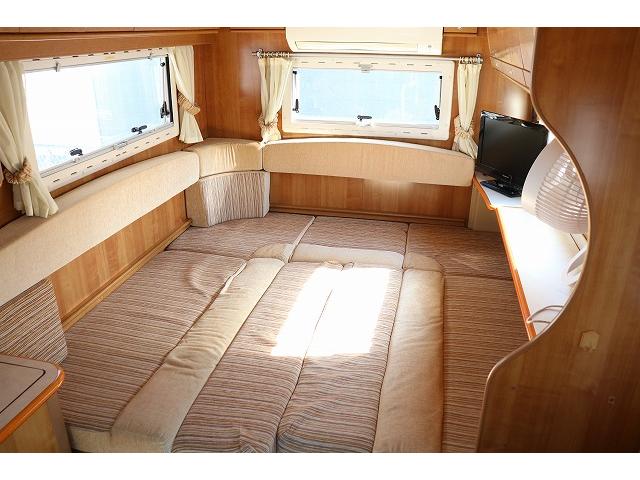 カムロード 　キャンピングカー　キャブコン　バンテック　ジル４８０スキップ　家庭用エアコン　トリプルサブバッテリー　ソーラーパネル　ＦＦヒーター　走行充電　外部充電　１５００Ｗインバーター　冷蔵庫　電子レンジ（44枚目）