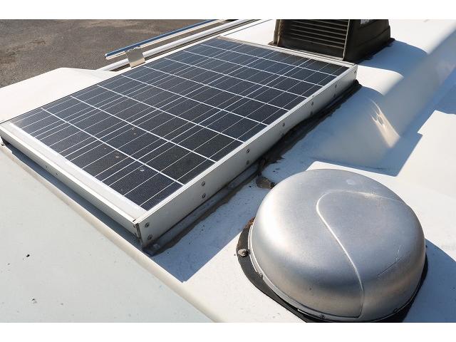 カムロード 　キャンピングカー　キャブコン　バンテック　ジル４８０スキップ　家庭用エアコン　トリプルサブバッテリー　ソーラーパネル　ＦＦヒーター　走行充電　外部充電　１５００Ｗインバーター　冷蔵庫　電子レンジ（68枚目）