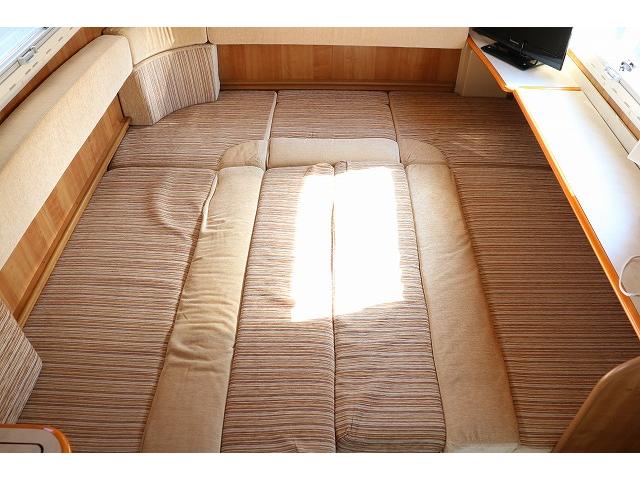 カムロード 　キャンピングカー　キャブコン　バンテック　ジル４８０スキップ　家庭用エアコン　トリプルサブバッテリー　ソーラーパネル　ＦＦヒーター　走行充電　外部充電　１５００Ｗインバーター　冷蔵庫　電子レンジ（80枚目）