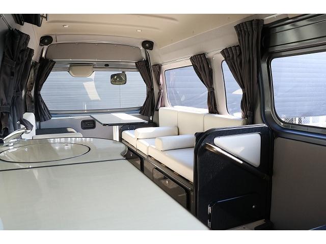 ＮＶ３５０キャラバンバン 　キャンピングカー　バンコン　ＮＶ３５０　ＦＯＣＳ　シエスタ　４ＷＤ　ＦＦヒーター　ツインサブバッテリー　走行充電　外部充電　１５００Ｗインバーター　冷蔵庫　サイドオーニング　電子レンジ（18枚目）