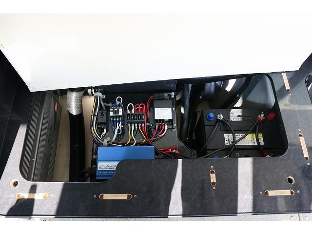 ＮＶ３５０キャラバンバン 　キャンピングカー　バンコン　ＮＶ３５０　ＦＯＣＳ　シエスタ　４ＷＤ　ＦＦヒーター　ツインサブバッテリー　走行充電　外部充電　１５００Ｗインバーター　冷蔵庫　サイドオーニング　電子レンジ（43枚目）