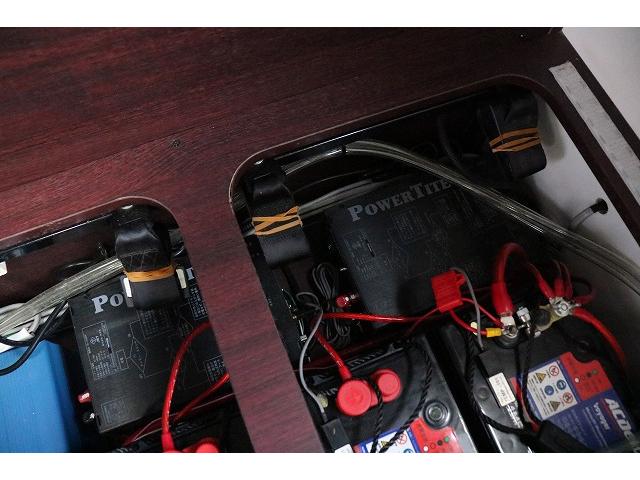 カムロード 　キャンピングカー　キャブコン　ナッツＲＶ　クレア５．３Ｘエボリューション　家庭用エアコン　ソーラーパネル　トリプルサブバッテリー　外部充電　インバーター　冷蔵庫　マックスファン　ブリッドシート（43枚目）