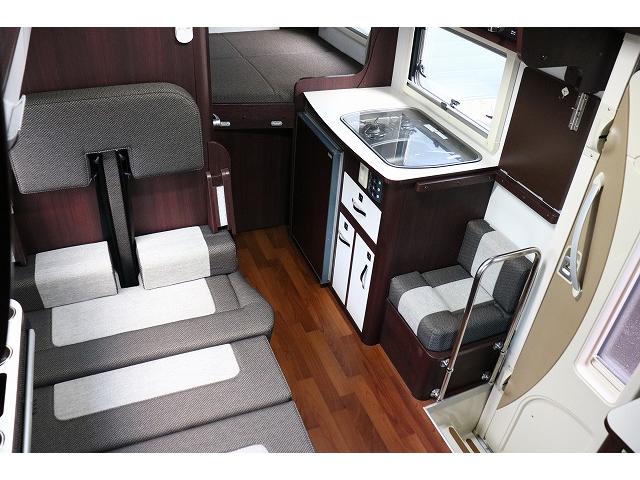 カムロード 　キャンピングカー　キャブコン　ナッツＲＶ　クレア５．３Ｘエボリューション　家庭用エアコン　ソーラーパネル　トリプルサブバッテリー　外部充電　インバーター　冷蔵庫　マックスファン　ブリッドシート（52枚目）
