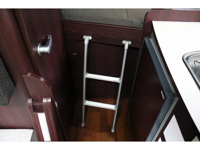 カムロード 　キャンピングカー　キャブコン　ナッツＲＶ　クレア５．３Ｘエボリューション　家庭用エアコン　ソーラーパネル　トリプルサブバッテリー　外部充電　インバーター　冷蔵庫　マックスファン　ブリッドシート（56枚目）