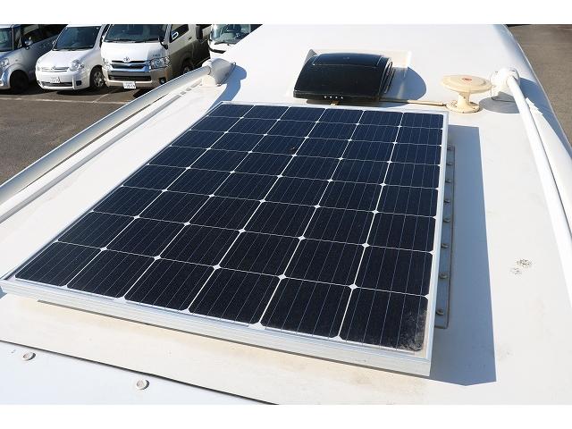 カムロード 　キャンピングカー　キャブコン　ナッツＲＶ　クレア５．３Ｘエボリューション　家庭用エアコン　ソーラーパネル　トリプルサブバッテリー　外部充電　インバーター　冷蔵庫　マックスファン　ブリッドシート（79枚目）