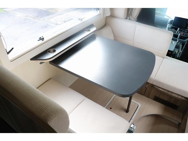 カムロード 　キャンピングカー　キャブコン　バンテック　ジル　４ＷＤ　家庭用エアコン　トリプルサブバッテリー　走行充電　外部充電　インバーター　冷蔵庫　電気式温水ボイラー　ソーラーパネル　ＦＦヒーター　電子レンジ（10枚目）