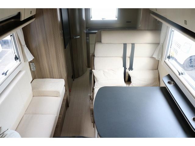 カムロード 　キャンピングカー　キャブコン　バンテック　ジル　４ＷＤ　家庭用エアコン　トリプルサブバッテリー　走行充電　外部充電　インバーター　冷蔵庫　電気式温水ボイラー　ソーラーパネル　ＦＦヒーター　電子レンジ（14枚目）