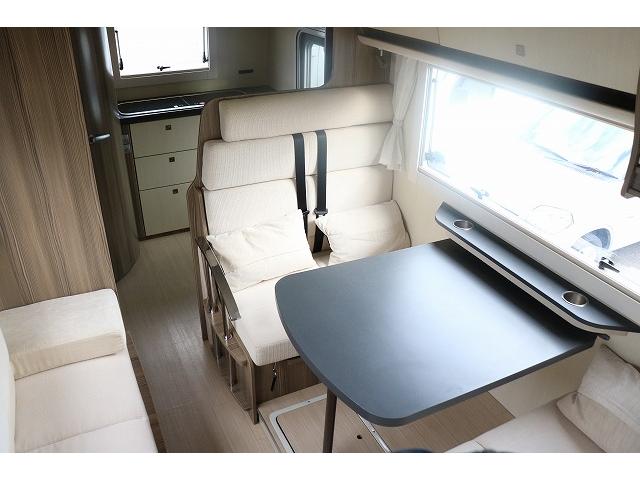 カムロード 　キャンピングカー　キャブコン　バンテック　ジル　４ＷＤ　家庭用エアコン　トリプルサブバッテリー　走行充電　外部充電　インバーター　冷蔵庫　電気式温水ボイラー　ソーラーパネル　ＦＦヒーター　電子レンジ（15枚目）