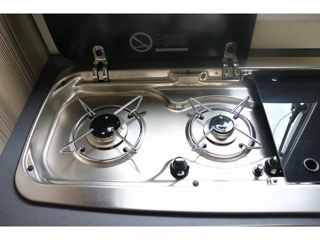 カムロード 　キャンピングカー　キャブコン　バンテック　ジル　４ＷＤ　家庭用エアコン　トリプルサブバッテリー　走行充電　外部充電　インバーター　冷蔵庫　電気式温水ボイラー　ソーラーパネル　ＦＦヒーター　電子レンジ（21枚目）