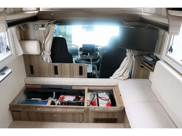 カムロード 　キャンピングカー　キャブコン　バンテック　ジル　４ＷＤ　家庭用エアコン　トリプルサブバッテリー　走行充電　外部充電　インバーター　冷蔵庫　電気式温水ボイラー　ソーラーパネル　ＦＦヒーター　電子レンジ（42枚目）