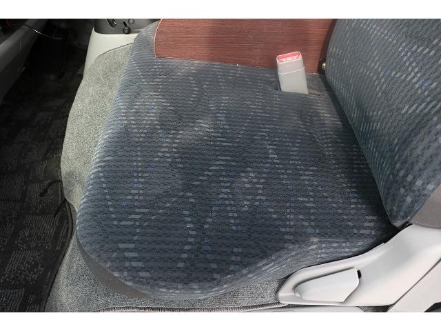 カムロード 　キャンピングカー　キャブコン　バンテック　ジル　４ＷＤ　家庭用エアコン　トリプルサブバッテリー　走行充電　外部充電　インバーター　冷蔵庫　電気式温水ボイラー　ソーラーパネル　ＦＦヒーター　電子レンジ（60枚目）