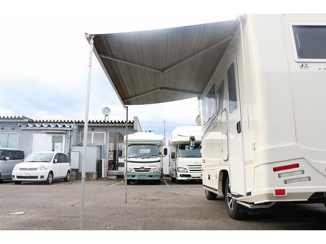 カムロード 　キャンピングカー　キャブコン　バンテック　ジル　４ＷＤ　家庭用エアコン　トリプルサブバッテリー　走行充電　外部充電　インバーター　冷蔵庫　電気式温水ボイラー　ソーラーパネル　ＦＦヒーター　電子レンジ（72枚目）