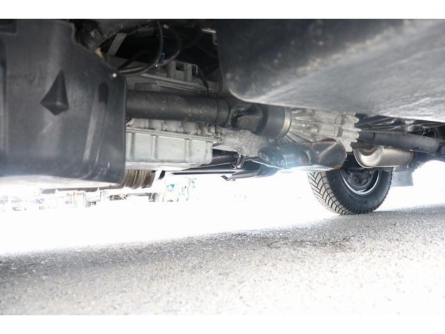 カムロード 　キャンピングカー　キャブコン　バンテック　ジル　４ＷＤ　家庭用エアコン　トリプルサブバッテリー　走行充電　外部充電　インバーター　冷蔵庫　電気式温水ボイラー　ソーラーパネル　ＦＦヒーター　電子レンジ（74枚目）