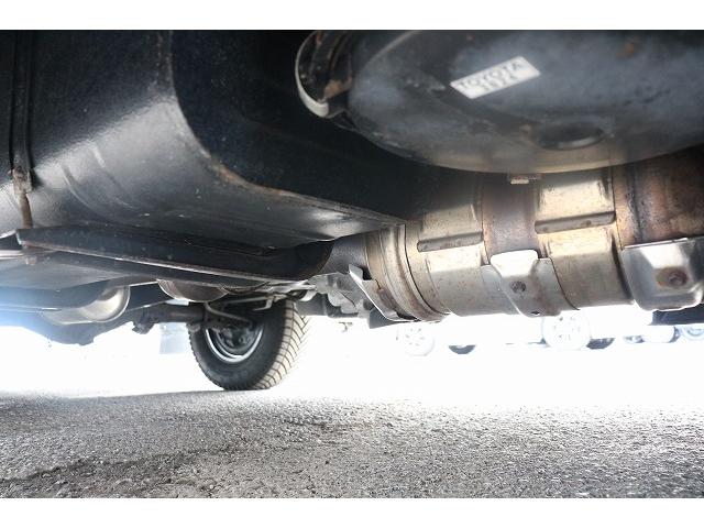 カムロード 　キャンピングカー　キャブコン　バンテック　ジル　４ＷＤ　家庭用エアコン　トリプルサブバッテリー　走行充電　外部充電　インバーター　冷蔵庫　電気式温水ボイラー　ソーラーパネル　ＦＦヒーター　電子レンジ（75枚目）