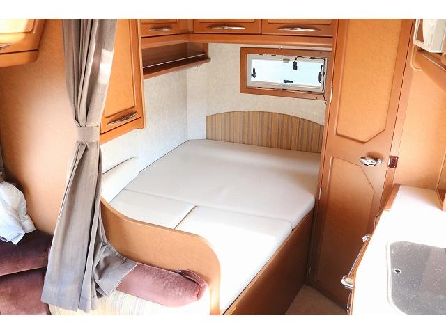 ハイエースワゴン 　キャンピングカー　キャブコン　ファーストカスタム　ＣＧ５５０ボレロＶ　シングルサブバッテリー　走行充電　外部充電　インバーター　冷蔵庫　シンク　ガス式温水ボイラー　電子レンジ　カセットトイレ（31枚目）