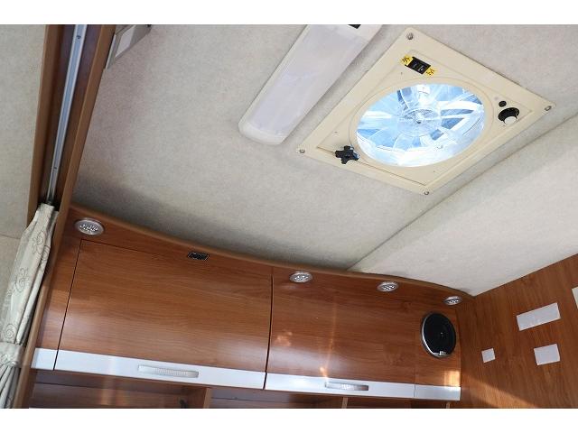 カムロード 　キャンピングカー　キャブコン　バンテック　ジル５２０　家庭用エアコン　トリプルサブバッテリー　走行充電　外部充電　インバーター　温水ボイラー　ＦＦヒーター　冷蔵庫　シンク（40枚目）