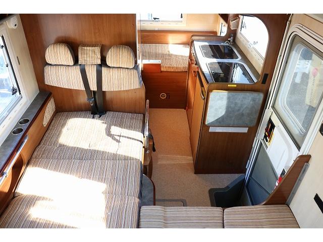 カムロード 　キャンピングカー　キャブコン　バンテック　ジル５２０　家庭用エアコン　トリプルサブバッテリー　走行充電　外部充電　インバーター　温水ボイラー　ＦＦヒーター　冷蔵庫　シンク（50枚目）