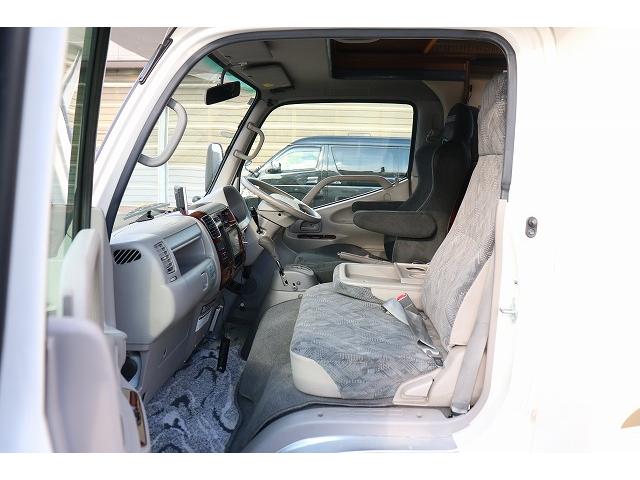 カムロード 　キャンピングカー　キャブコン　バンテック　ジル５２０　家庭用エアコン　トリプルサブバッテリー　走行充電　外部充電　インバーター　温水ボイラー　ＦＦヒーター　冷蔵庫　シンク（63枚目）