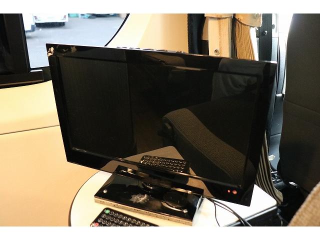 ハイエースバン キャンピングカー バンコン トイファクトリー GT ツインサブバッテリー 走行充電 外部充電 冷蔵庫 シンク 給排水ポリタンク FFヒーター 走行用リアクーラー・ヒーター バックカメラ(25枚目)