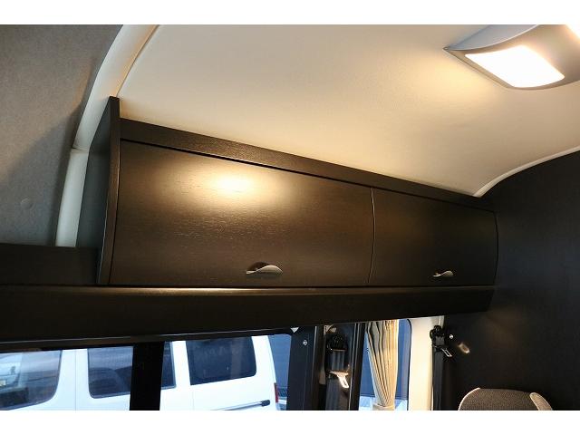 ハイエースバン キャンピングカー バンコン トイファクトリー GT ツインサブバッテリー 走行充電 外部充電 冷蔵庫 シンク 給排水ポリタンク FFヒーター 走行用リアクーラー・ヒーター バックカメラ(30枚目)