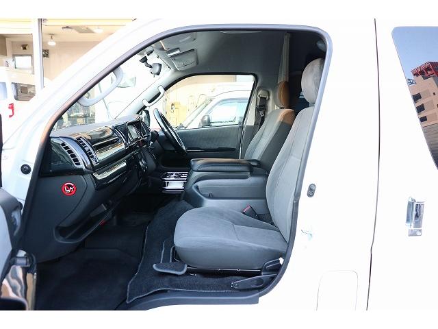 ハイエースバン キャンピングカー バンコン トイファクトリー GT ツインサブバッテリー 走行充電 外部充電 冷蔵庫 シンク 給排水ポリタンク FFヒーター 走行用リアクーラー・ヒーター バックカメラ(68枚目)