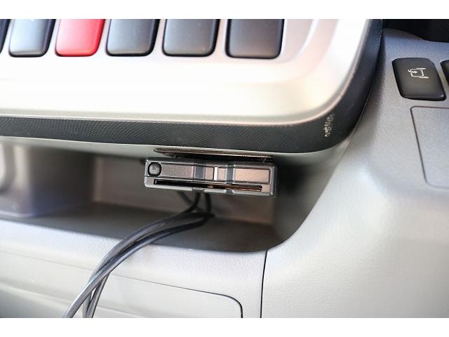 カムロード キャンピングカー キャブコン バンテック コルドリーブス 家庭用エアコン ポータブルバッテリー トリプルサブバッテリー FFヒーター 電子レンジ 冷蔵庫 マックスファン 温水ボイラー(67枚目)