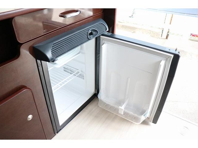 �Ŋ��̂h�b�͓암���H�����h�b�A�������H����h�b�ƂȂ�܂��B�����S���������ł��B�d�Ԃł��z���̍ۂ͖���w���Ŋ��w�ł��B���O�ɂ��A���𒸂���΂��}���ɏオ��܂��B