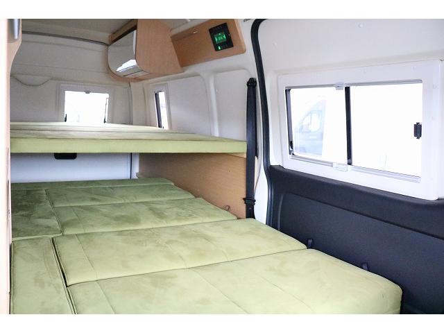 ハイエースバン 　キャンピングカー　バンコン　トイファクトリー　バレイアグランデ　家庭用エアコン　リチウムイオンバッテリー　マックスファン　ソーラーパネル　インバーター　冷蔵庫　ＦＦヒーター　電子レンジ　１９インチＴＶ（52枚目）