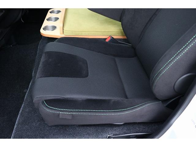 ハイエースバン 　キャンピングカー　バンコン　トイファクトリー　バレイアグランデ　家庭用エアコン　リチウムイオンバッテリー　マックスファン　ソーラーパネル　インバーター　冷蔵庫　ＦＦヒーター　電子レンジ　１９インチＴＶ（58枚目）