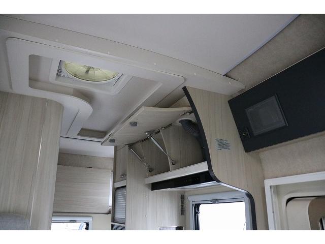 カムロード 　キャンピングカー　キャブコン　アネックス　リバティ５２ＤＢ　ディーゼル　４ＷＤ　家庭用エアコン　床暖房　温水ボイラー　サイドオーニング　カセットトイレ　冷蔵庫　マックスファン（15枚目）