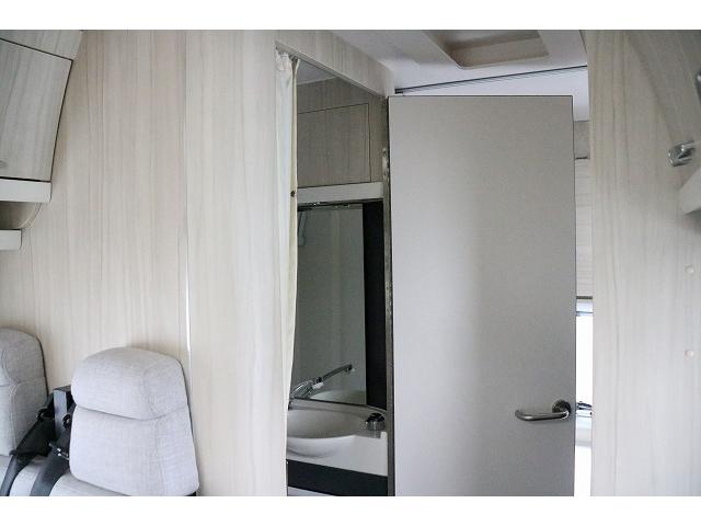 カムロード 　キャンピングカー　キャブコン　アネックス　リバティ５２ＤＢ　ディーゼル　４ＷＤ　家庭用エアコン　床暖房　温水ボイラー　サイドオーニング　カセットトイレ　冷蔵庫　マックスファン（24枚目）